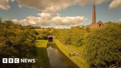 119398154 bumbleholekarlnewton.jpg