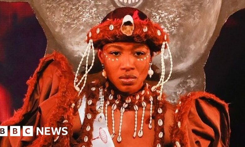 128020002 hi081017829crop