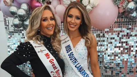 Amy Meisak Amy and her mum Laurie at competition