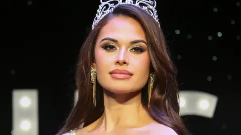 Danielle Latimer Miss Universe GB Christina Chalk